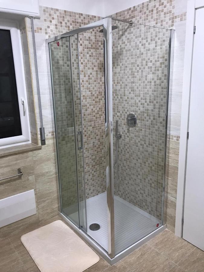 Costa Apartment نابولي المظهر الخارجي الصورة
