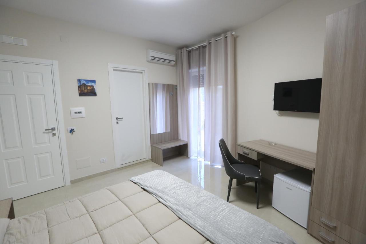 Costa Apartment نابولي المظهر الخارجي الصورة