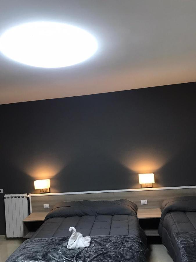 Costa Apartment نابولي المظهر الخارجي الصورة